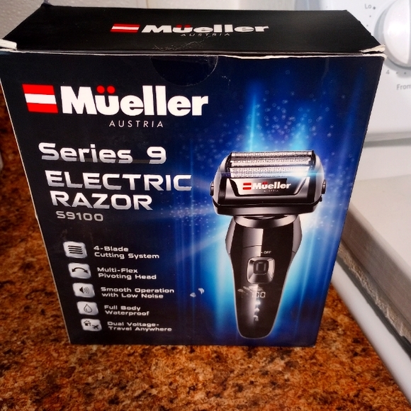 Electric Razor - Picture 1 of 1